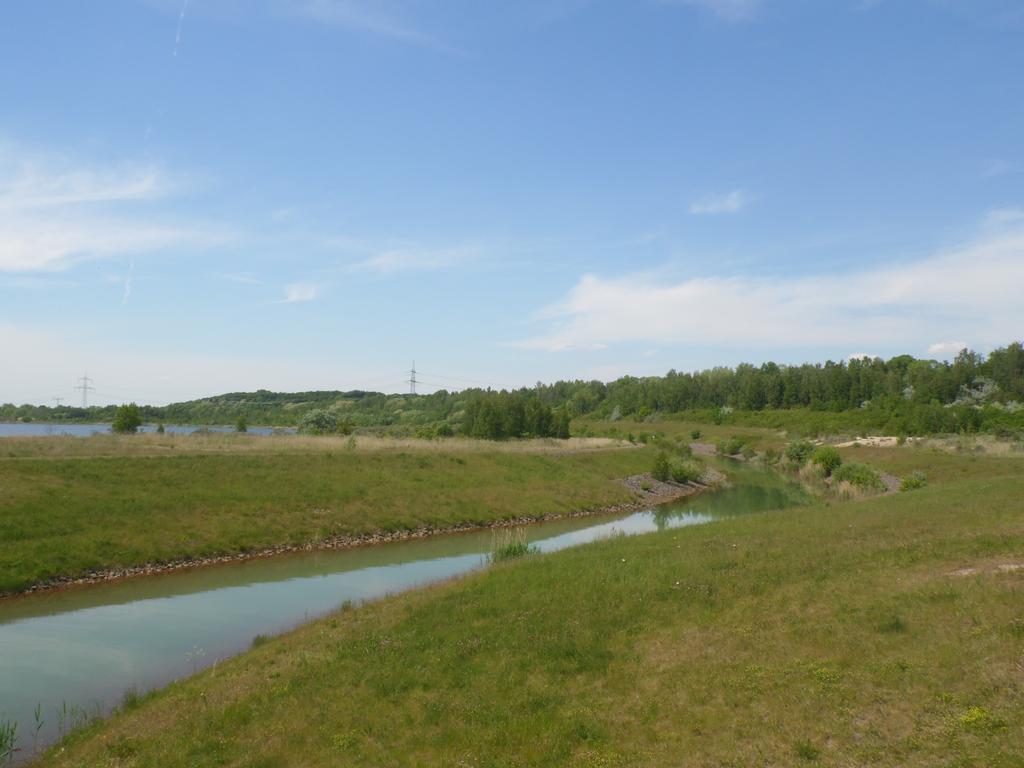 Ferienwohnungen In Kahnsdorf - Hainer See - Suedlich Von Leipzig - In Ruhiger Lage Neukieritzsch Luaran gambar